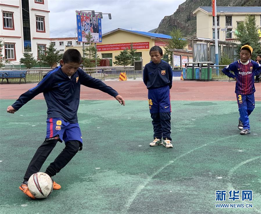 昌都市五人足球比赛直播，激情与荣耀的较量