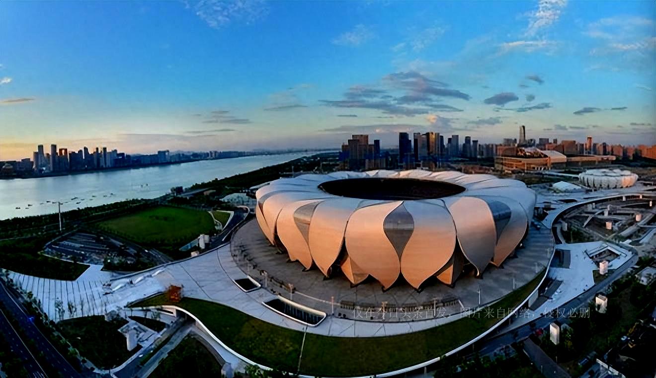 杭州亚运会足球直播，中国香港队的荣光时刻