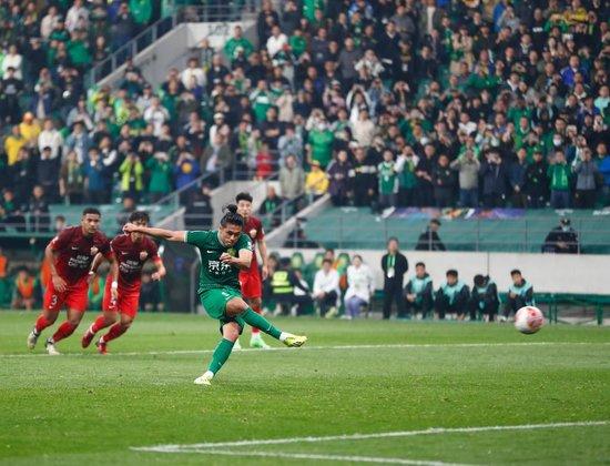 五星足球与上海海港，一场直播盛宴的全方位解读