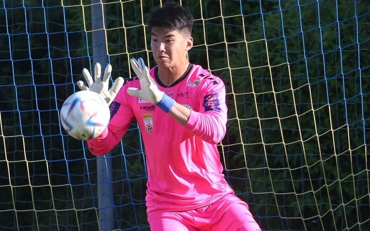 热身赛，SV霍恩1-0维也纳快速二队——中国门将刘邵子洋首发出战